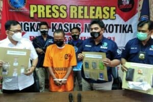 PRESS RELEASE UNGKAP KASUS NARKOTIKA BNNK NGANJUK TH.2021 PRESS RELEASE UNGKAP KASUS NARKOTIKA BNNK NGANJUK TH.2021