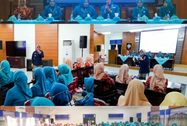 RAPAT PLENO PKK DAN DWP KAB. NGANJUK RAPAT PLENO PKK DAN DWP KAB. NGANJUK